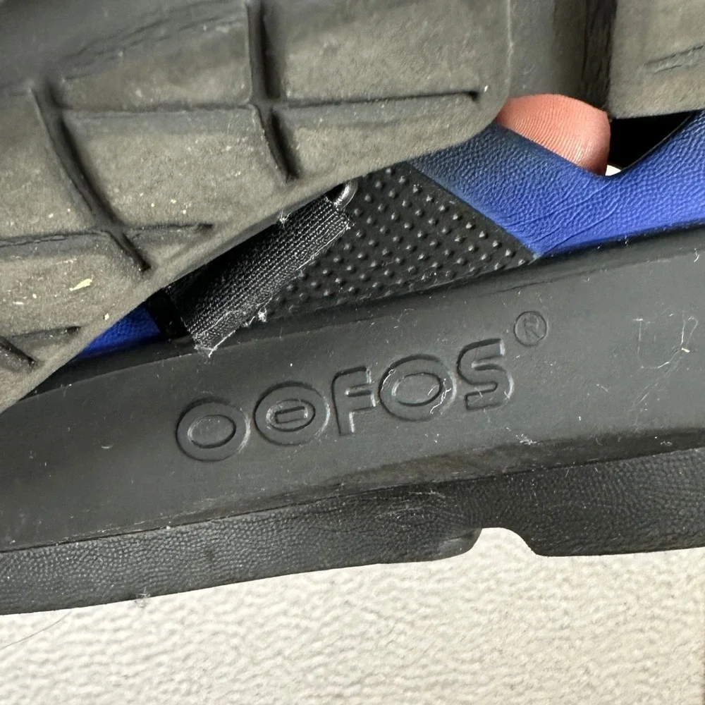 OOFOS Recovery Shoes Mens 11 OOcloog Black Blue Ombre Slip On Casual Comfort EUC
